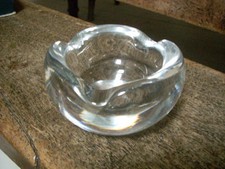 CENDRIER EN CRISTAL SIGNE DAUM