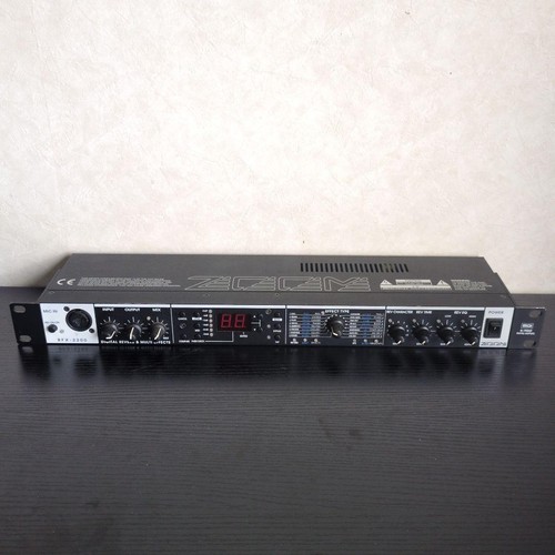 Zoom rfx 2200 - zoom, reverb