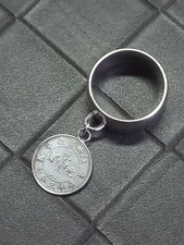 bague au pendentif d une