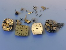 Lot de 2 mouvements Jaeger-LeCoultre vintage – pour pièces ou restauration