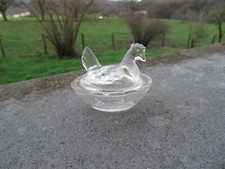 ancienne mini poule en verre
