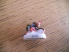 Fève disney la planete au tresor scroop