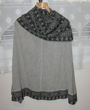 Poncho en laine d'alpaga