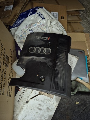 Cache moteur audi tdi 110 - audi,