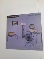 33t  Elton John the Fox Année