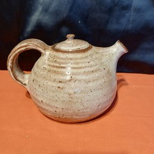 Théière en grès chateau de