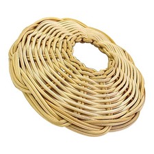 Abat-jour en rotin luminaire