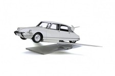 Citroën DS Fantomas 1/18 OTTO