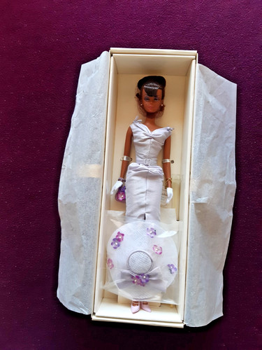 Poupée barbie silkstone - poupée,