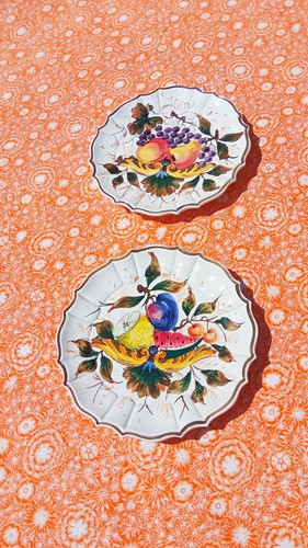 Assiettes bord contourné - à,