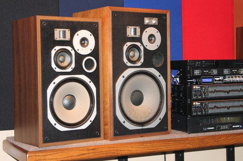 Two pioneer hpm speakers - hpm-60,