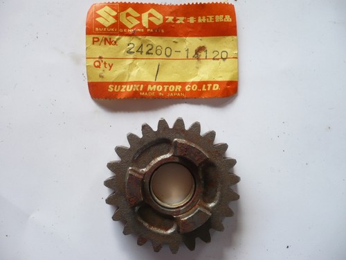 Pignon boite moto - boite, suzuki