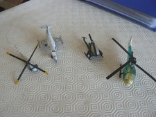 Lot de 3 Hélicoptères et un avion Majorette-Corgi junior-Dinky Toys-Matchbox