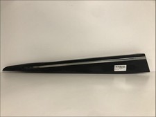 Baguette de porte avant droite