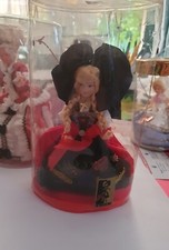 ANCIENNE POUPEE FOLKLORIQUE