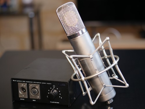 Microphone lampe type - type, akg