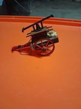 Pompe à bras pompiers