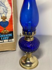 Lampe à pétrole vintage en