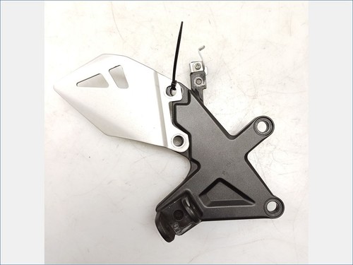 Platine repose pied - platine,