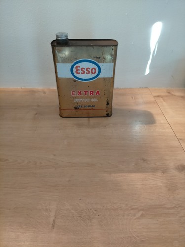 Ancien bidon huile esso - d'huile,