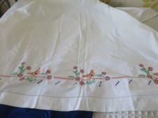 DRAP EN COTON BRODE MAIN 2,80