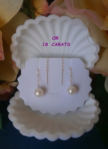 Boucles oreilles 18 - d'oreilles,