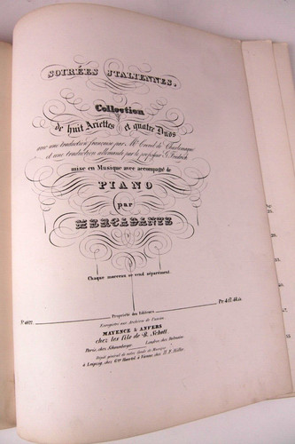 Old notes italian piano - old,