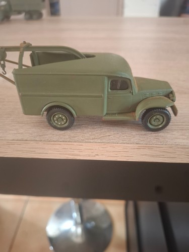 Voiture miniature militaire - voiture,