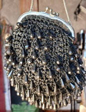 ANCIEN PETIT SAC DE BAL PERLES