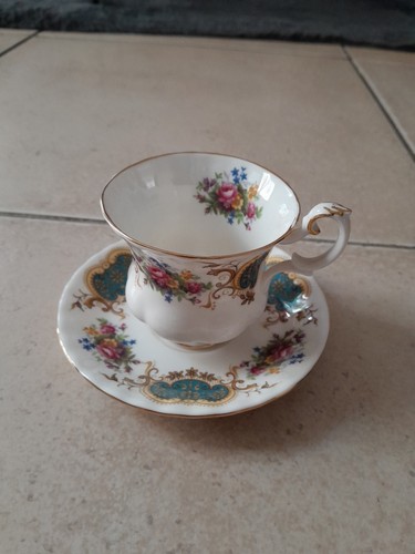 Tasse sous royal - sous-tasse,