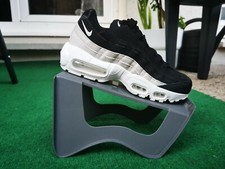 Paire De Chaussures Nike Air