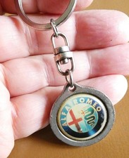 Ancien porte clé métal époxy Automobiles Alfa Roméo. Garage Jacquot.