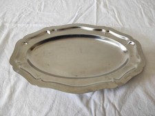 Plat de service ovale en inox  29 x 19 cm