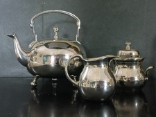  Service à Thé, Café  3 Pièces en Métal Argenté . Ancien .