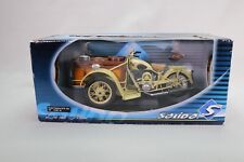 LJ717 SOLIDO 118307-00 1/10 Triporteur Peugeot 55 TN 1952 transport lait tonneau