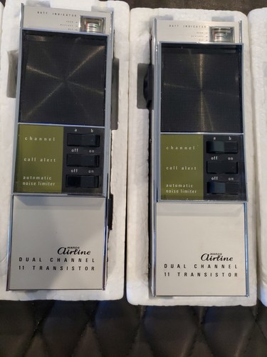 Vtg pair wards airline - vtg,