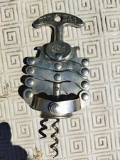 ANCIEN TIRE BOUCHON ZIGZAG ZIG ZAG riveté