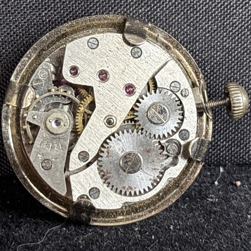 Mouvement montre mécanique - mouvement,