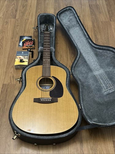 Seagull acoustic guitar - seagull, sm-6