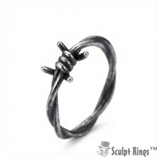 Bague en fil de fer barbelé