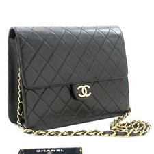 L81 CHANEL Authentique petite