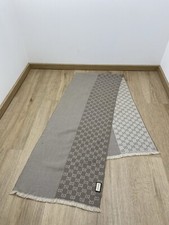 Écharpe Gucci Monogramme