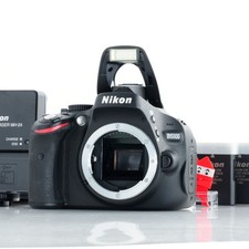 Boîtier pour appareil photo reflex numérique Nikon D5100 avec 2 piles du...