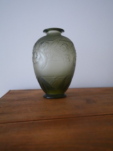 Vase verre pressé - , moulé
