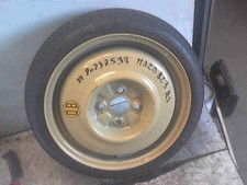 Roue secours Mazda 323 code piece= 463819