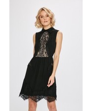 = - Jolie Petite Robe Courte