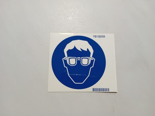 Etiquette adhesive port - adhesive, des