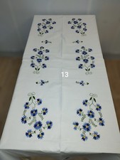 JOLIE NAPPE DE TABLE FINE BRODEE MAINS Artisanat Madagascar Fleurs 13