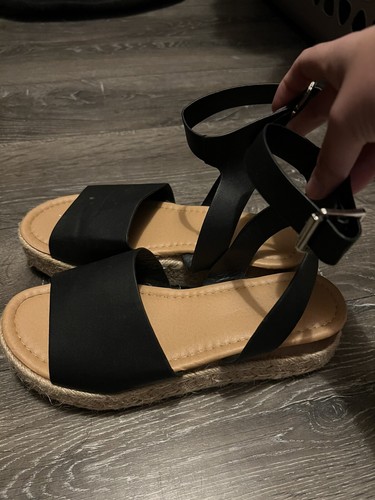 Sandals with adjustable ankle - sandals,