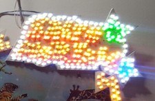 Enseigne lumineuse pour SALTO